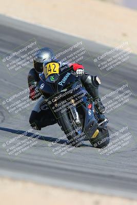 media/Nov-15-2024-CVMA Friday Practice (Fri) [[b142d29251]]/4-Group 4 and Trackday/Session 2 (Turn 10)/